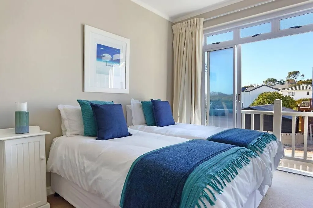 Penguin Haven . Luxury 2 Bedroom, Boulders Beach. Cape Town 0*,  Güney Afrika
