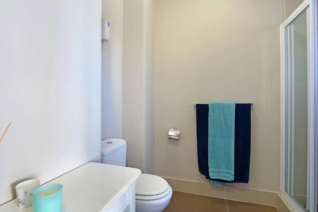 Penguin Haven . Luxury 2 Bedroom, Boulders Beach. Cape Town