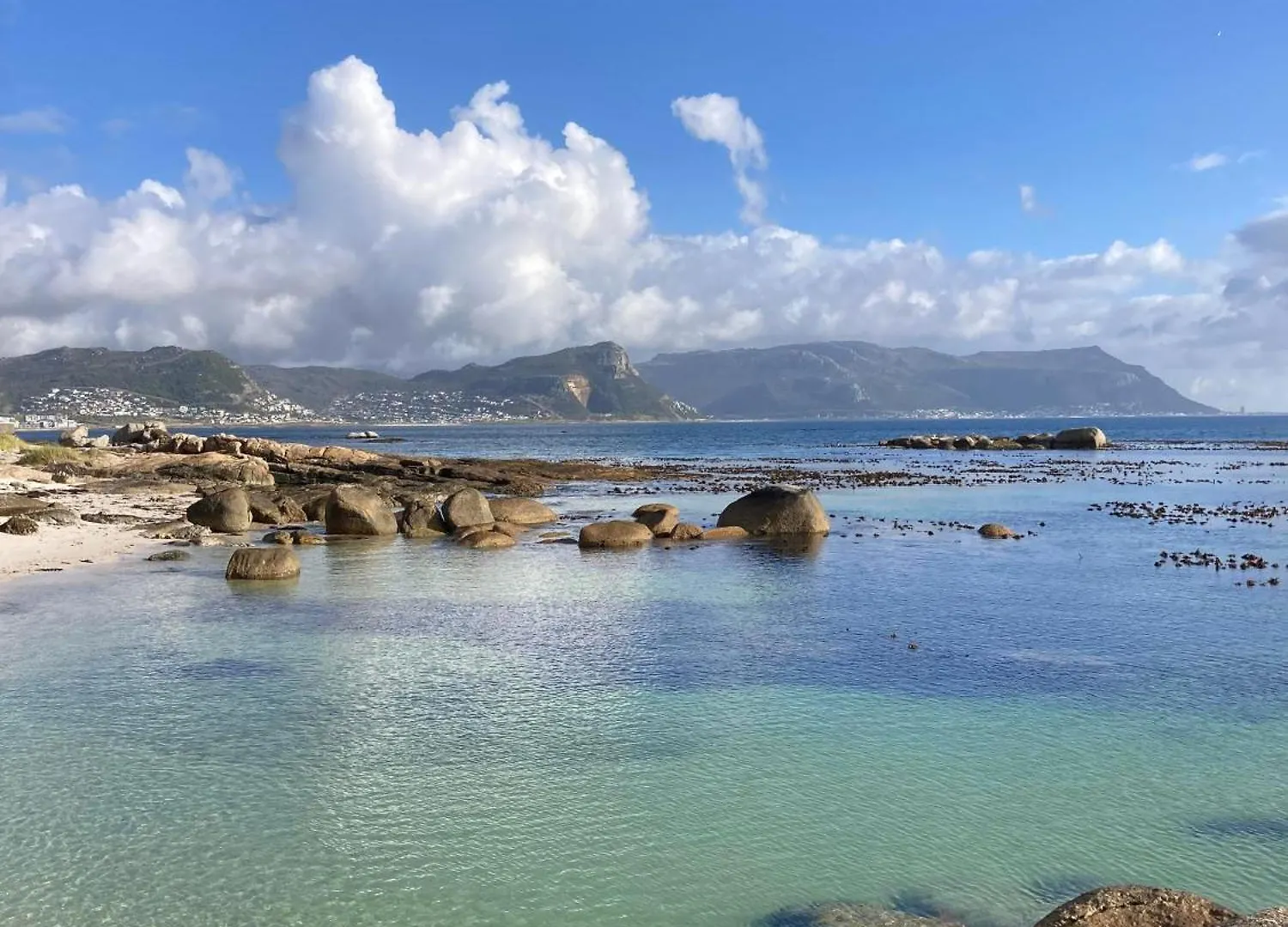 Penguin Haven . Luxury 2 Bedroom, Boulders Beach. Cape Town 0*,  Güney Afrika