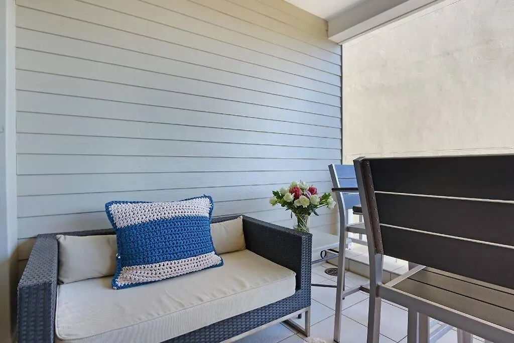Penguin Haven . Luxury 2 Bedroom, Boulders Beach. Cape Town